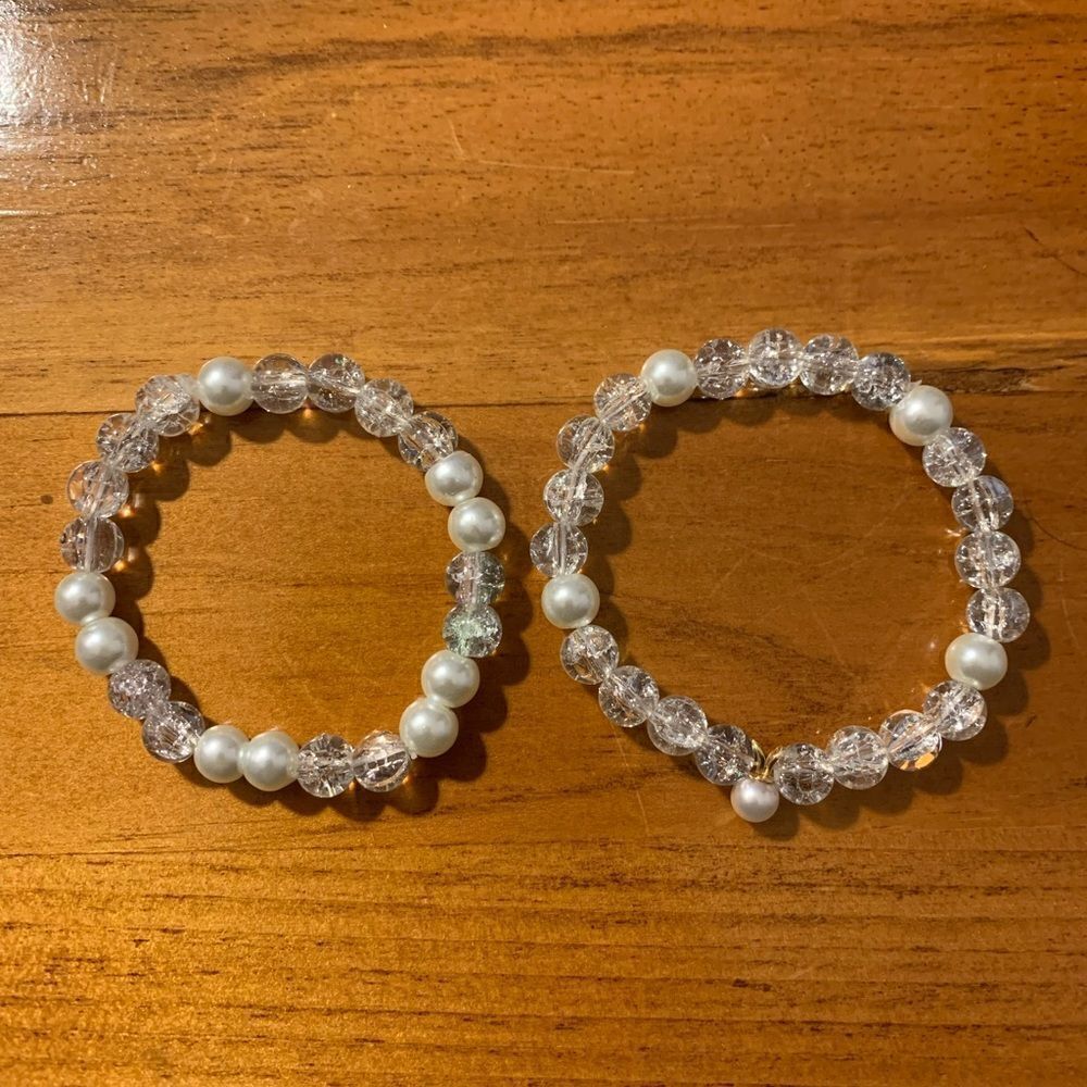 Handmade silver beaded stretch bracelets pearl